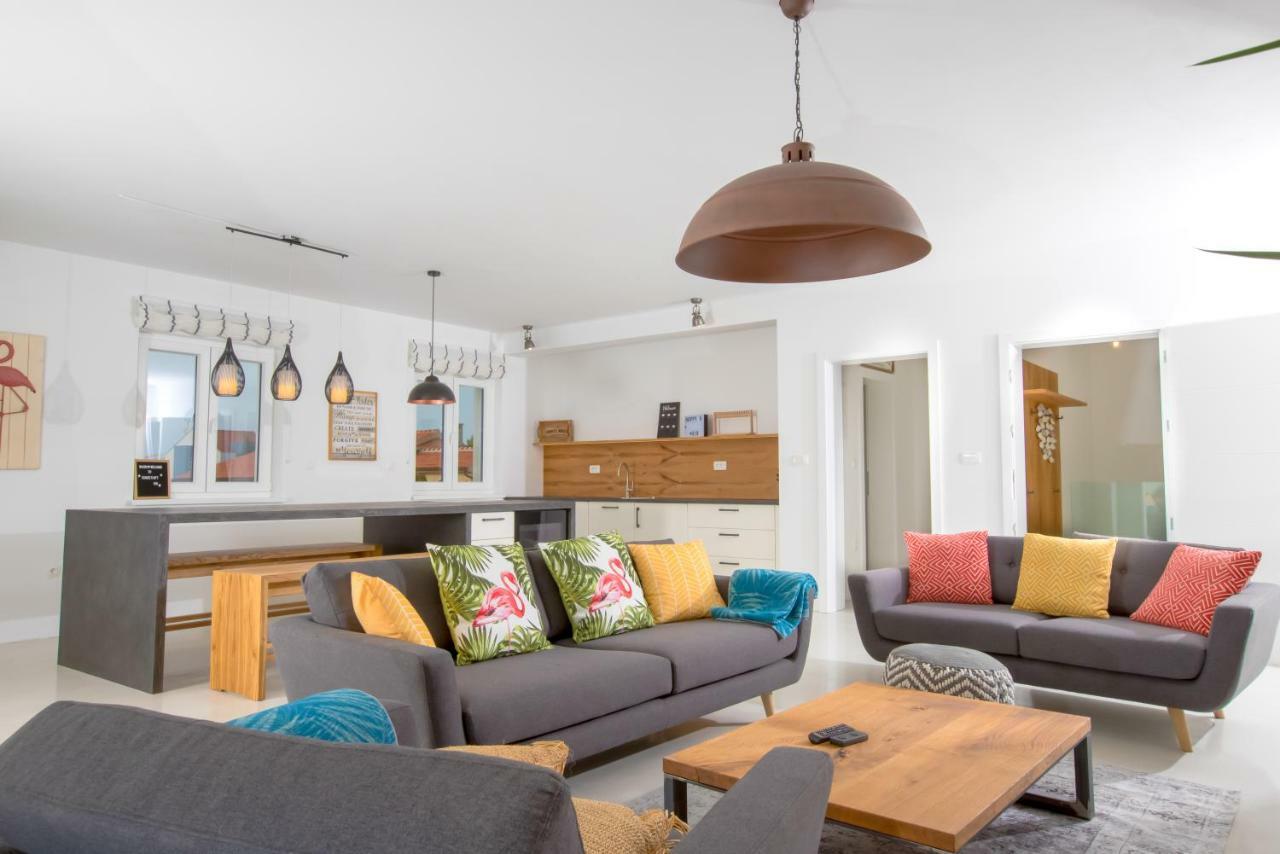 Sunsetloft Vir Apartment ภายนอก รูปภาพ
